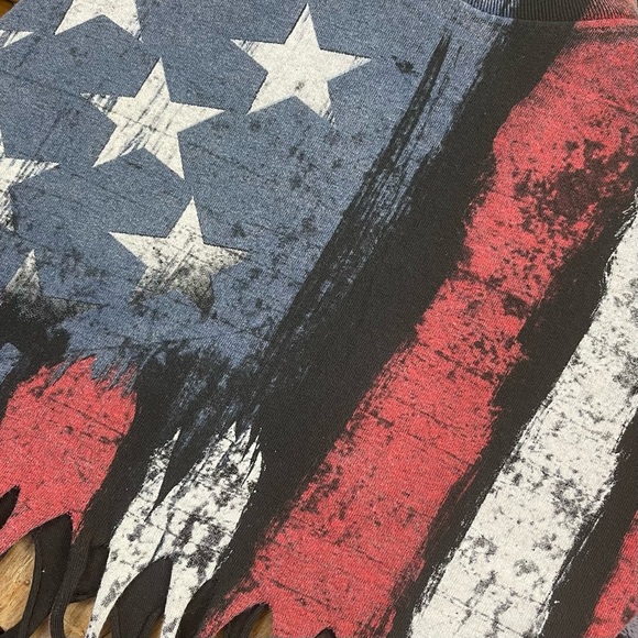 ODM l XL Black Flag Stars Stripes Knotted Fringe Festival Boho Crop Top T-Shirt - Picture 11 of 14